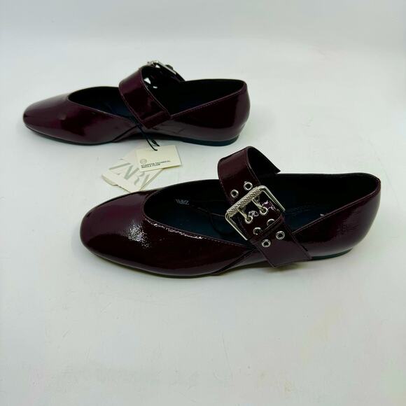 Zara Burgundy Patent Leather Flats - Picture 4 of 12